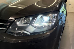 ruskea (beige) Volkswagen Sharan 2015 kuva 21.