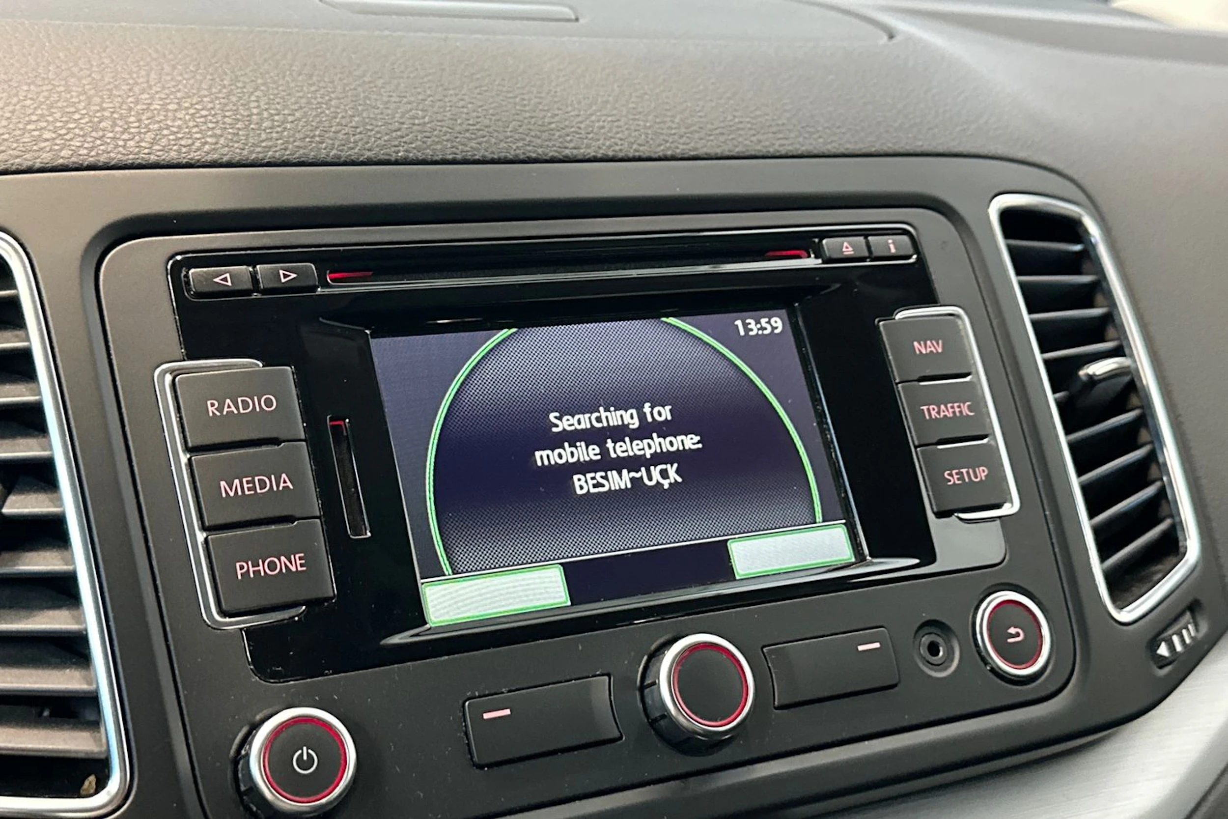 ruskea (beige) Volkswagen Sharan 2015 kuva 20.