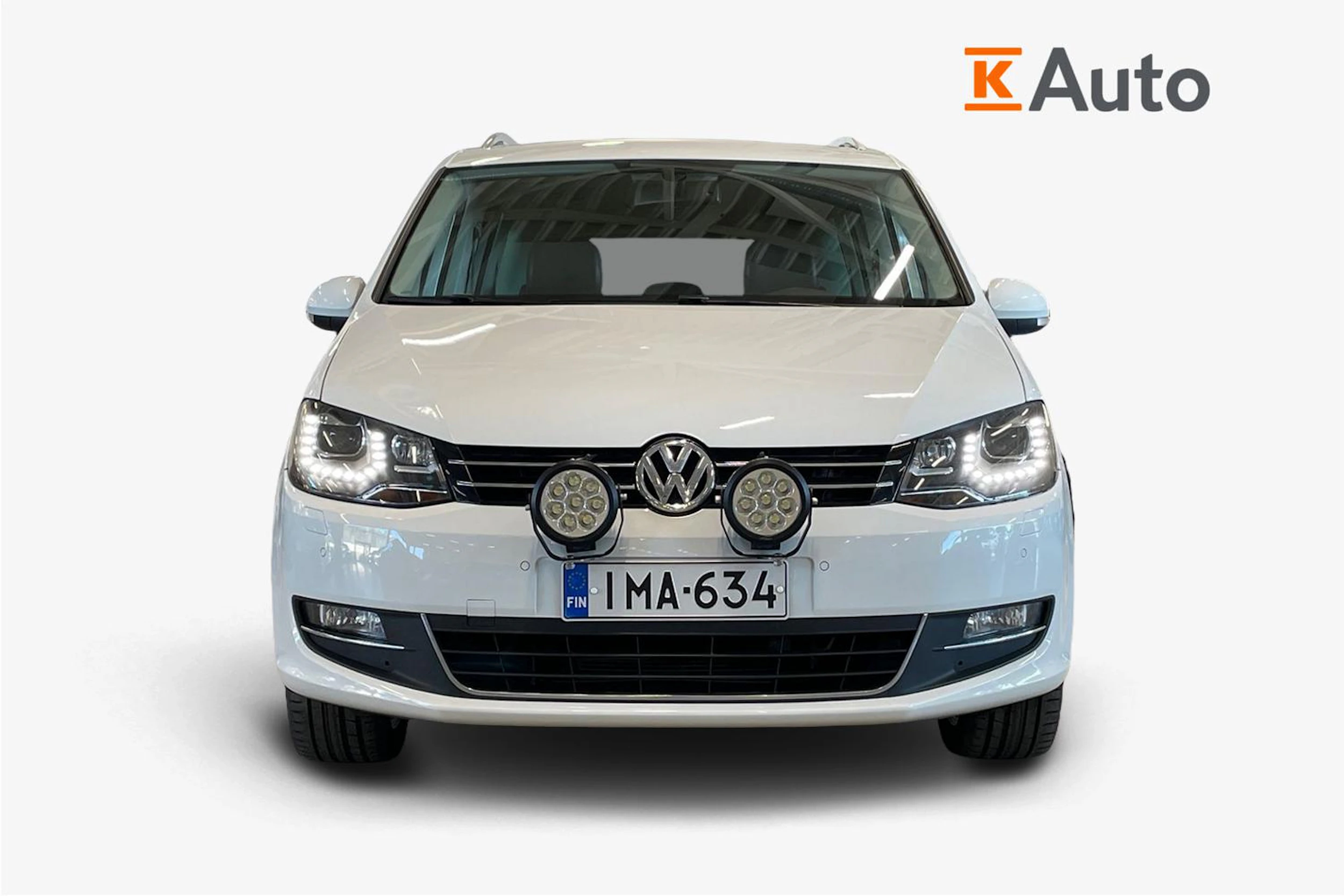 valkoinen Volkswagen Sharan 2015 kuva 4.