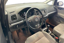 ruskea (beige) Volkswagen Sharan 2015 kuva 3.