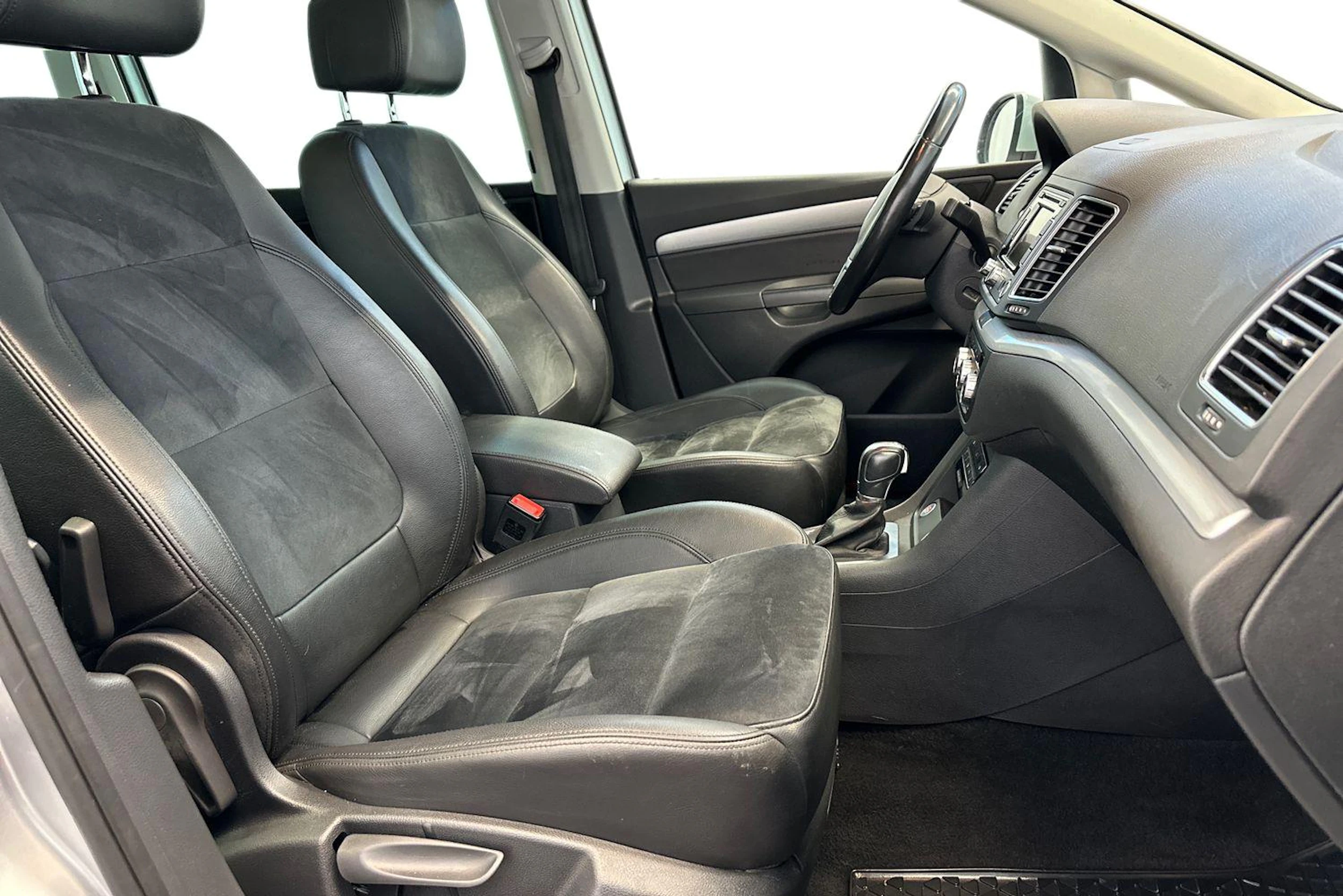 hopea Volkswagen Sharan 2015 kuva 11.