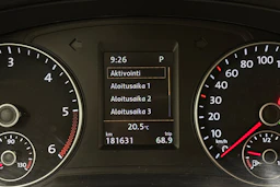 ruskea (beige) Volkswagen Sharan 2016 kuva 19.