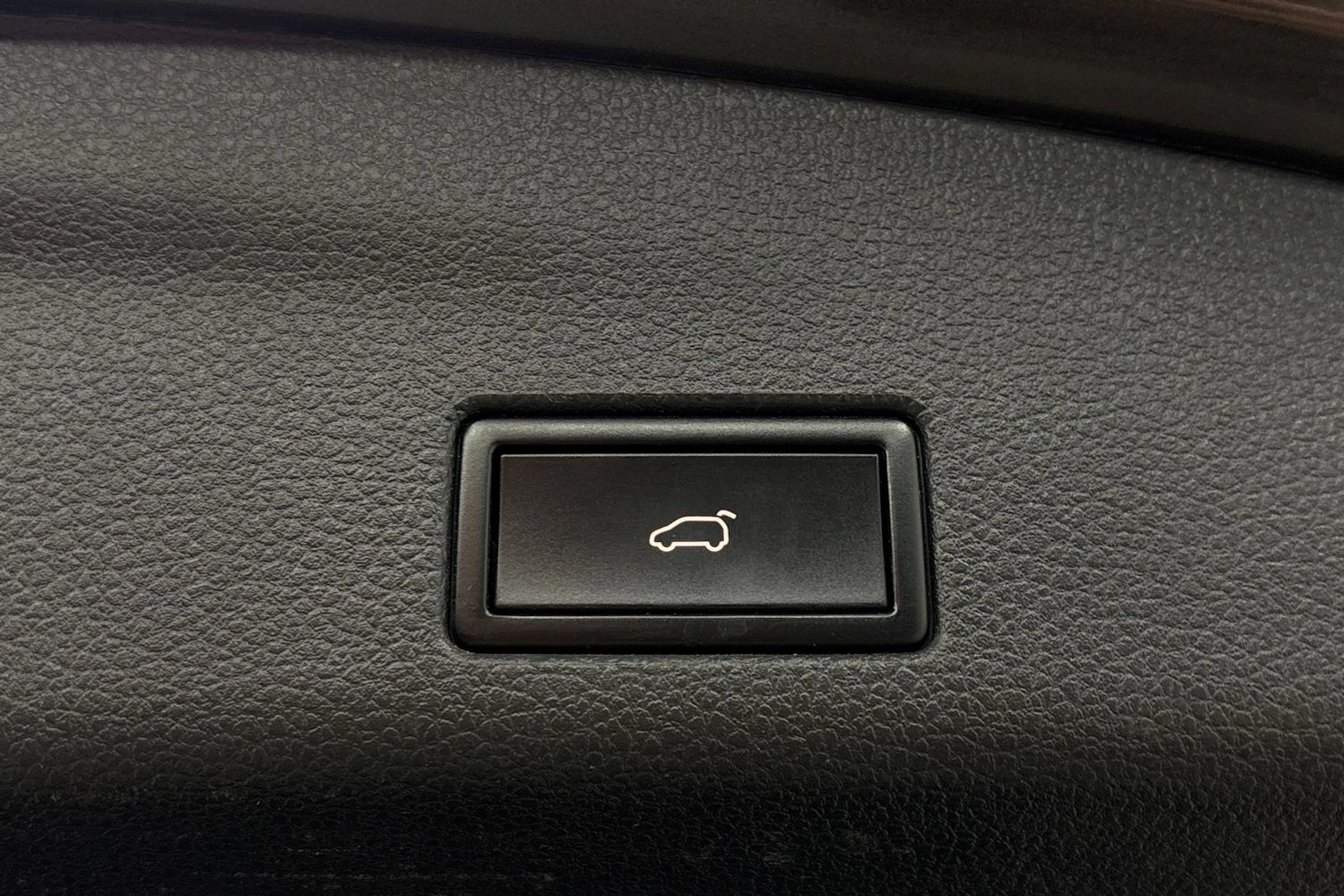 ruskea (beige) Volkswagen Sharan 2016 kuva 24.