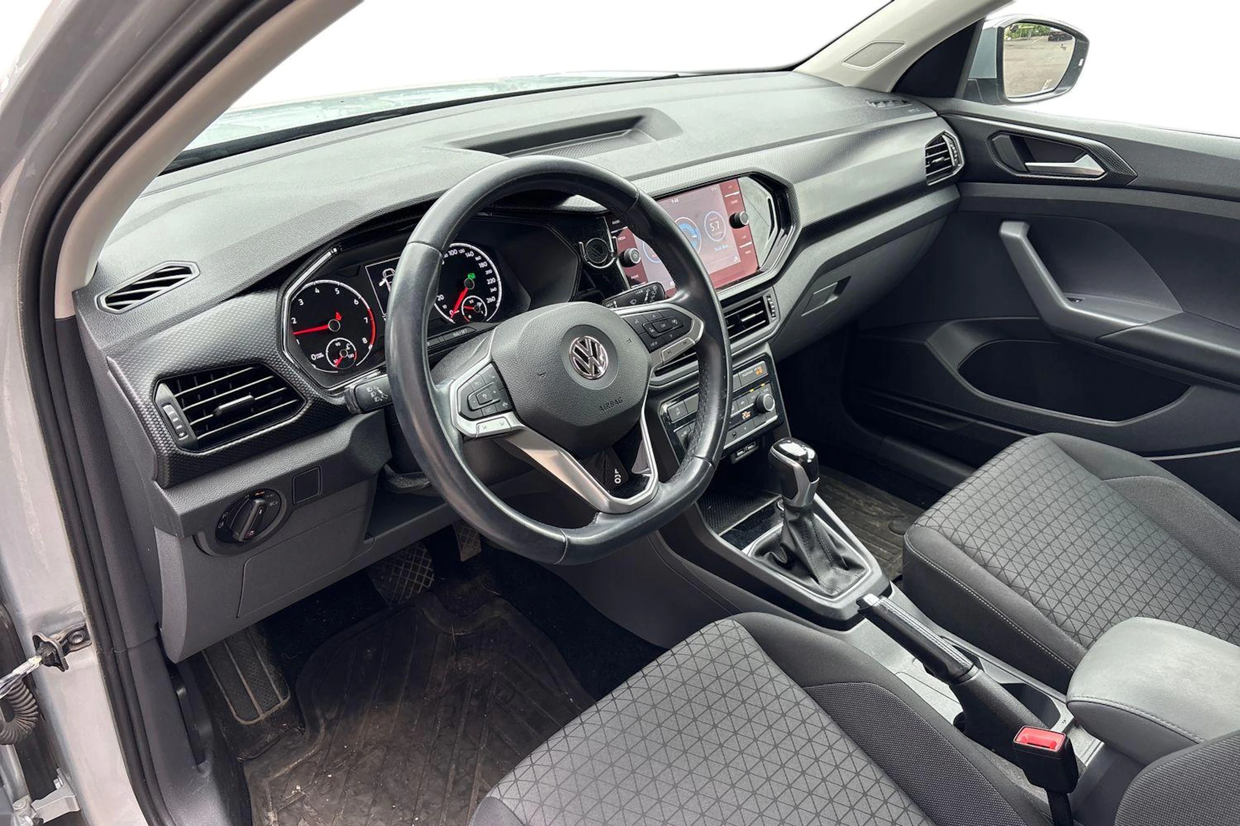 hopea Volkswagen T-Cross 2019 kuva 3.