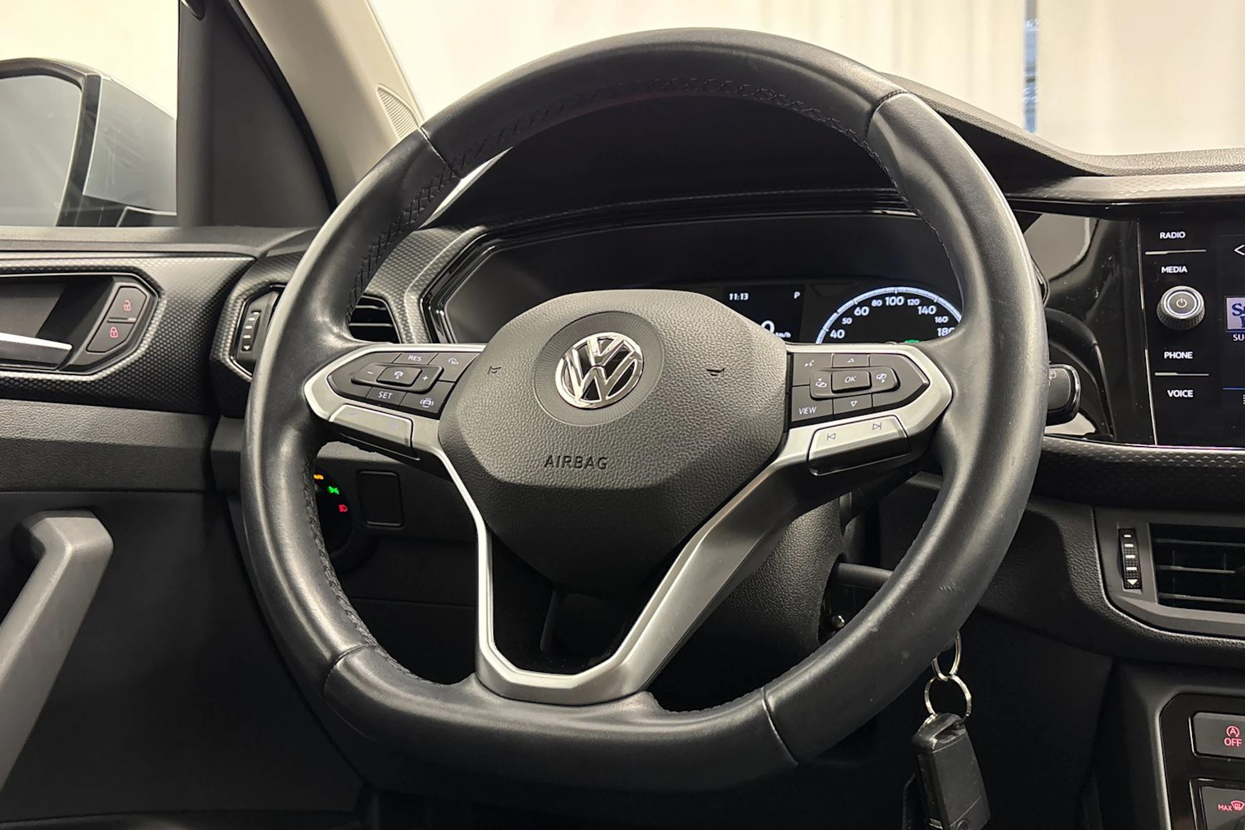 hopea Volkswagen T-Cross 2019 kuva 12.