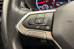 hopea Volkswagen T-Cross 2019 kuva 13.