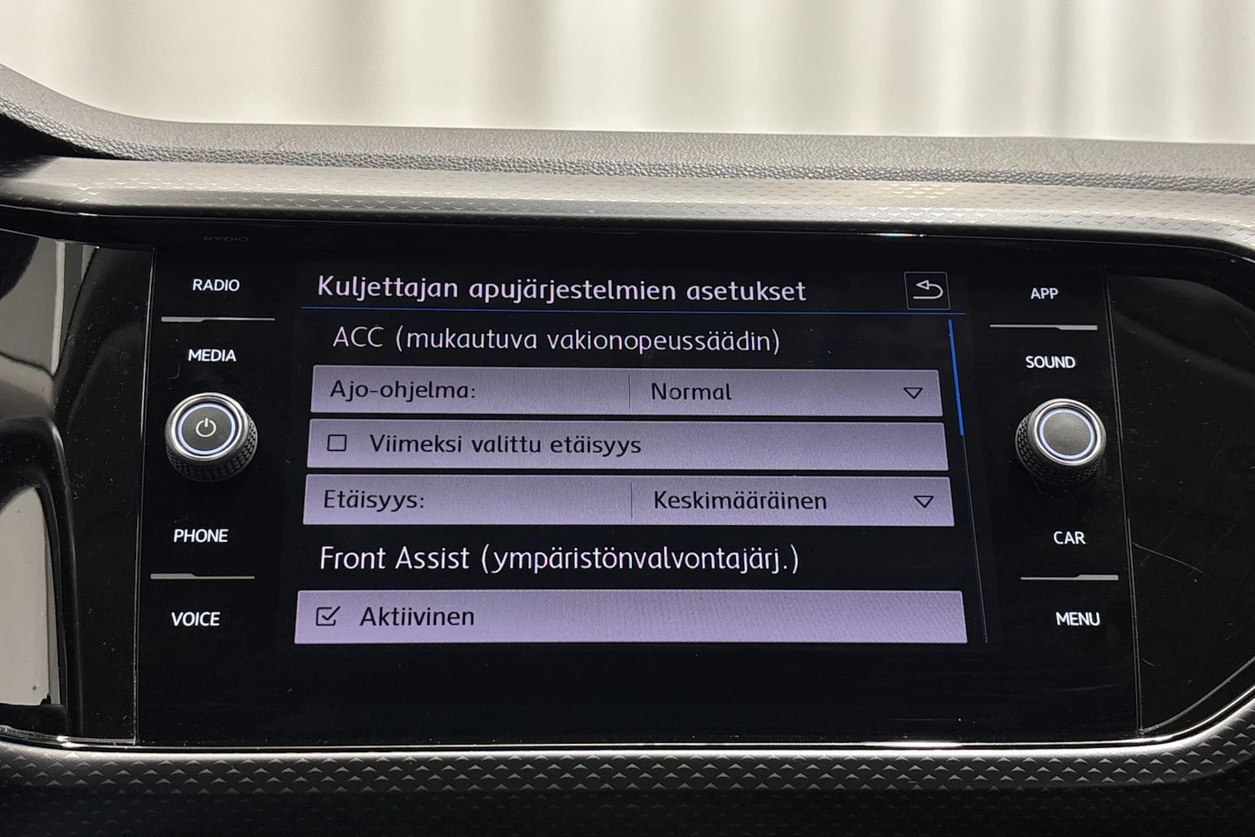 hopea Volkswagen T-Cross 2019 kuva 17.