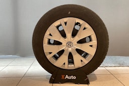 Valkoinen Volkswagen T-Cross 2019 kuva 14.
