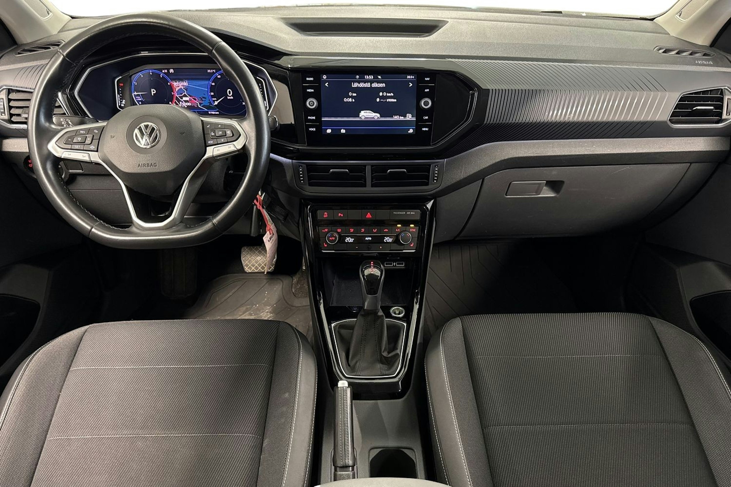 valkoinen Volkswagen T-Cross 2019 kuva 9.