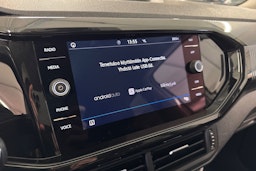 valkoinen Volkswagen T-Cross 2019 kuva 18.