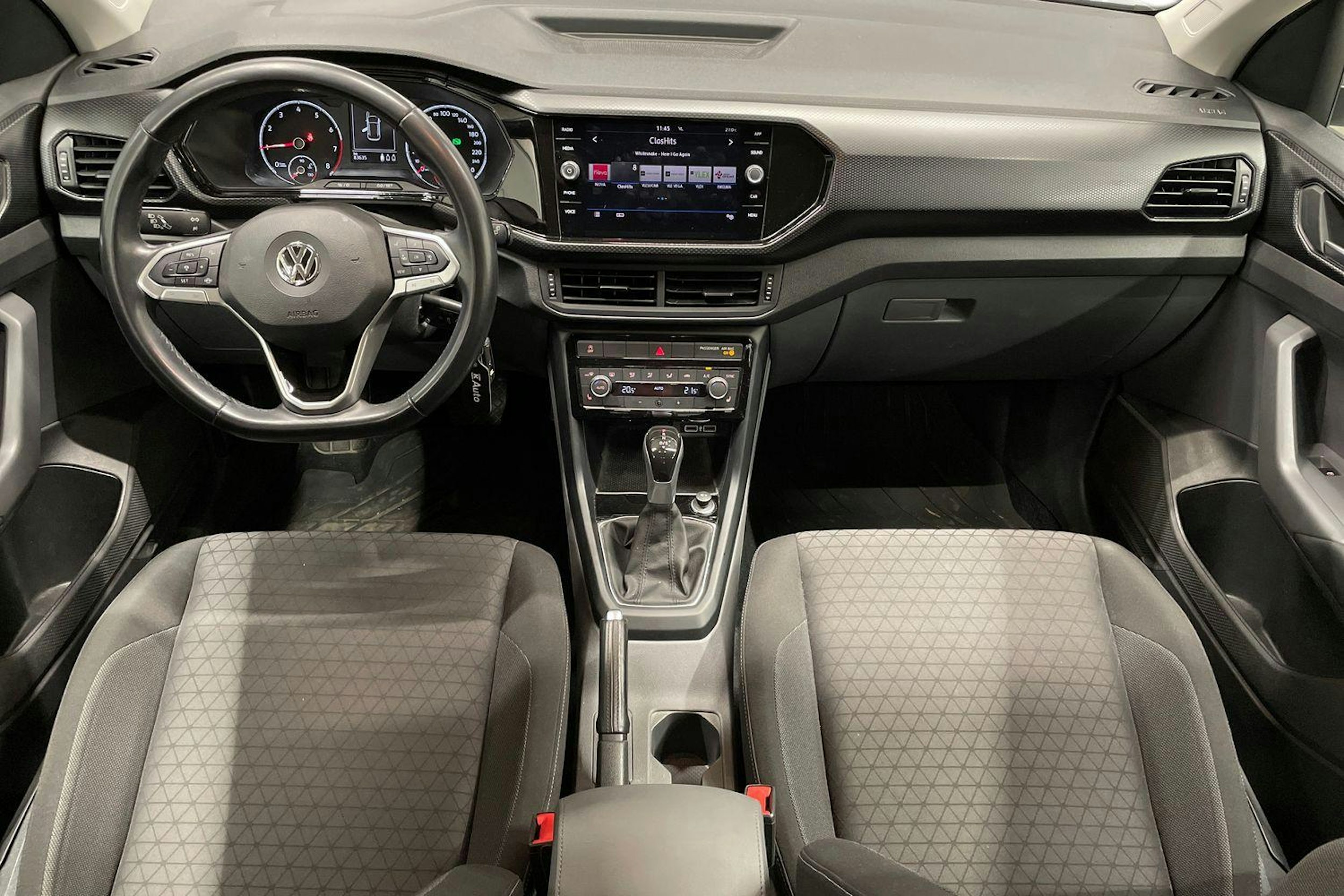 Hopea Volkswagen T-Cross 2019 kuva 9.