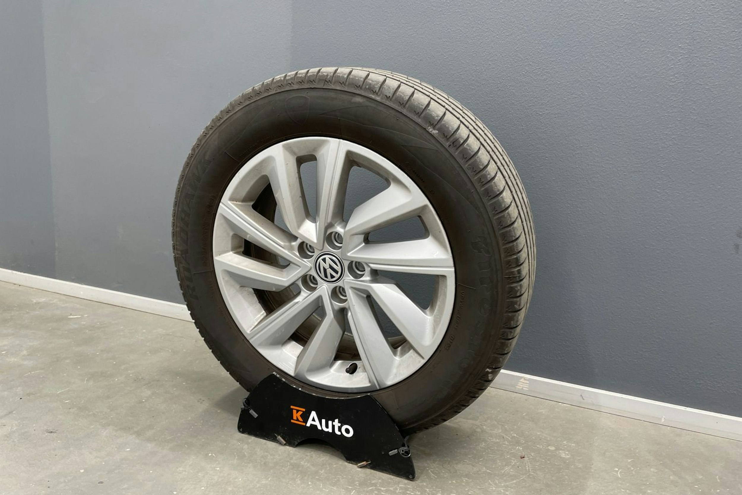 Hopea Volkswagen T-Cross 2019 kuva 14.