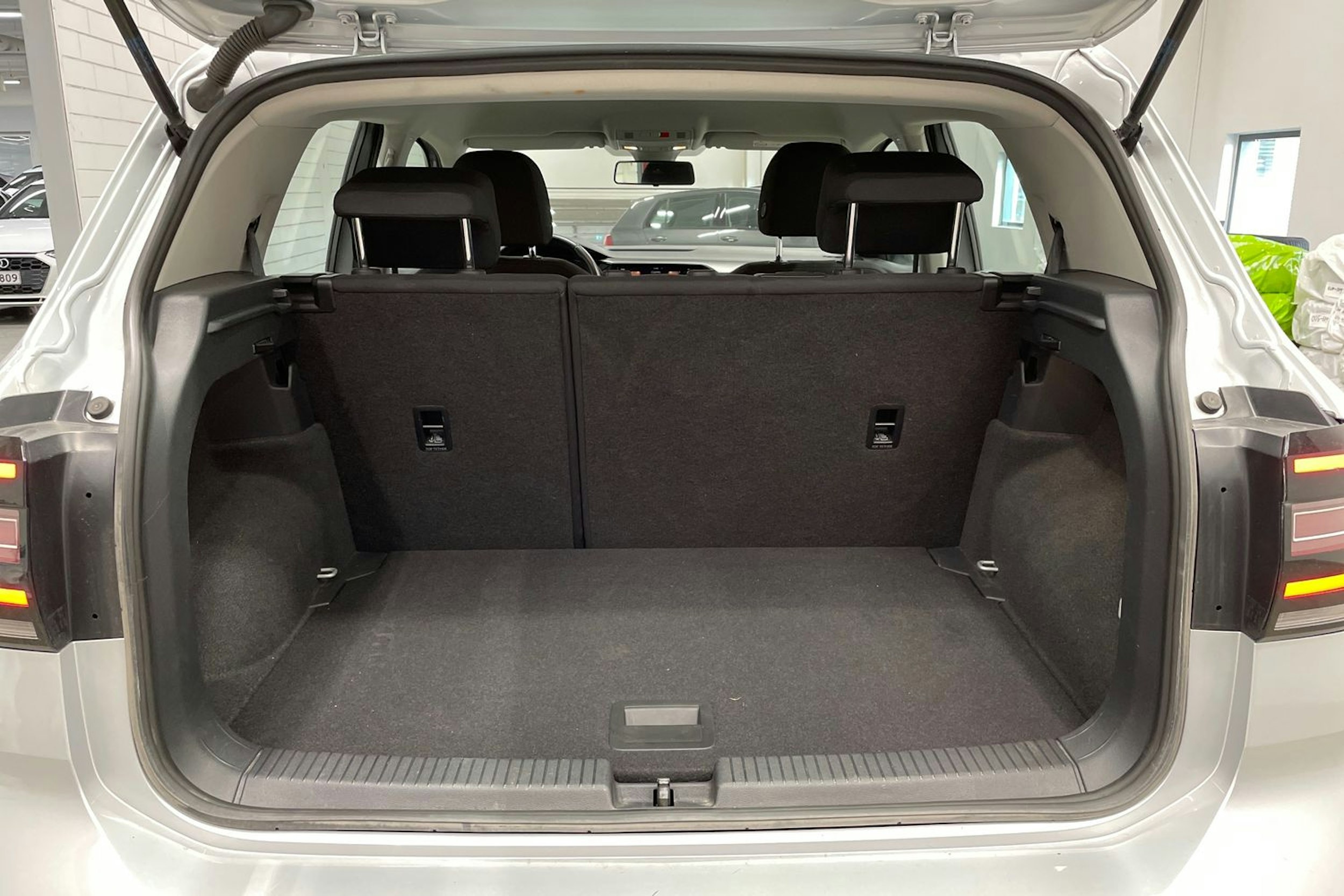 Hopea Volkswagen T-Cross 2019 kuva 15.