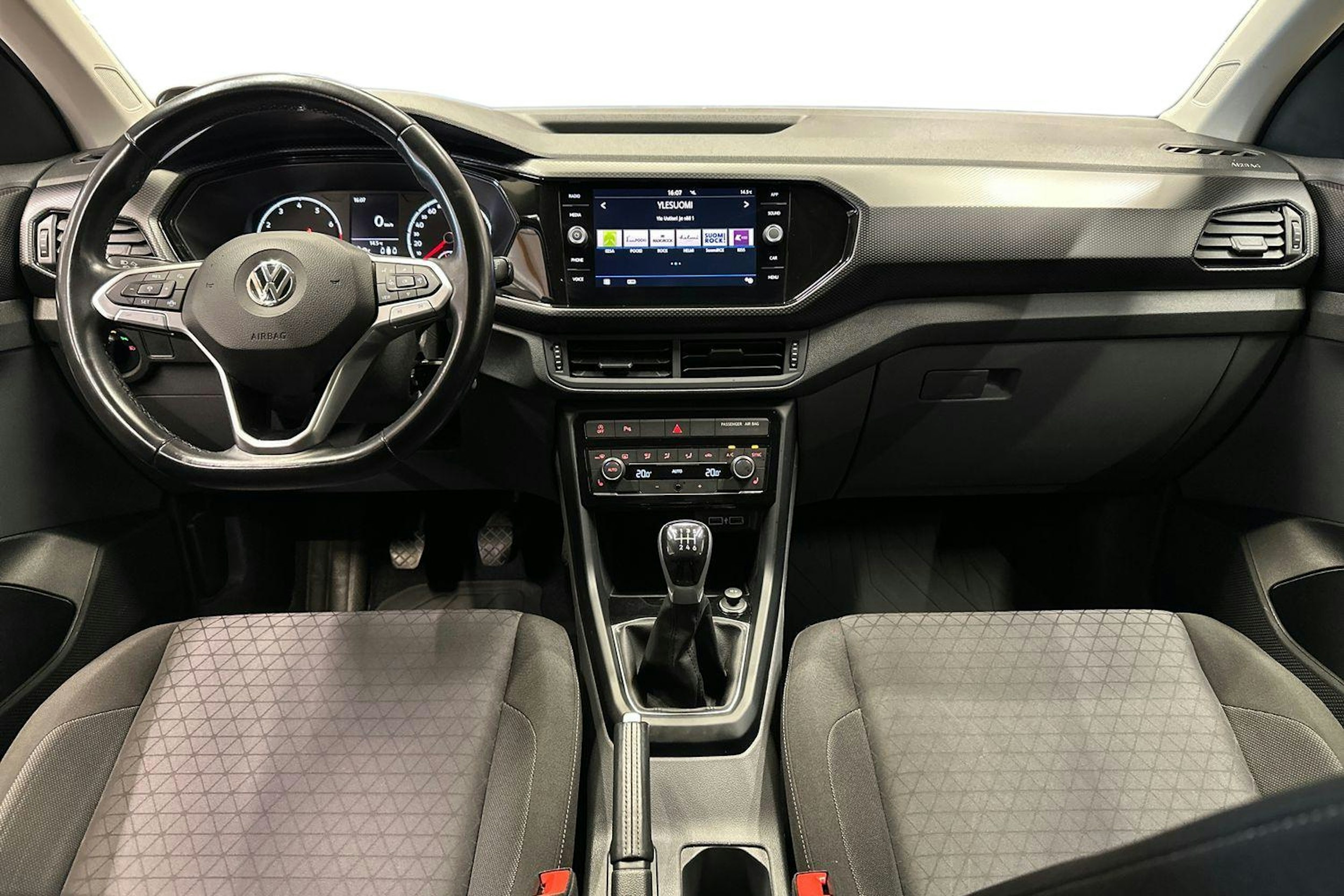 musta Volkswagen T-Cross 2019 kuva 9.