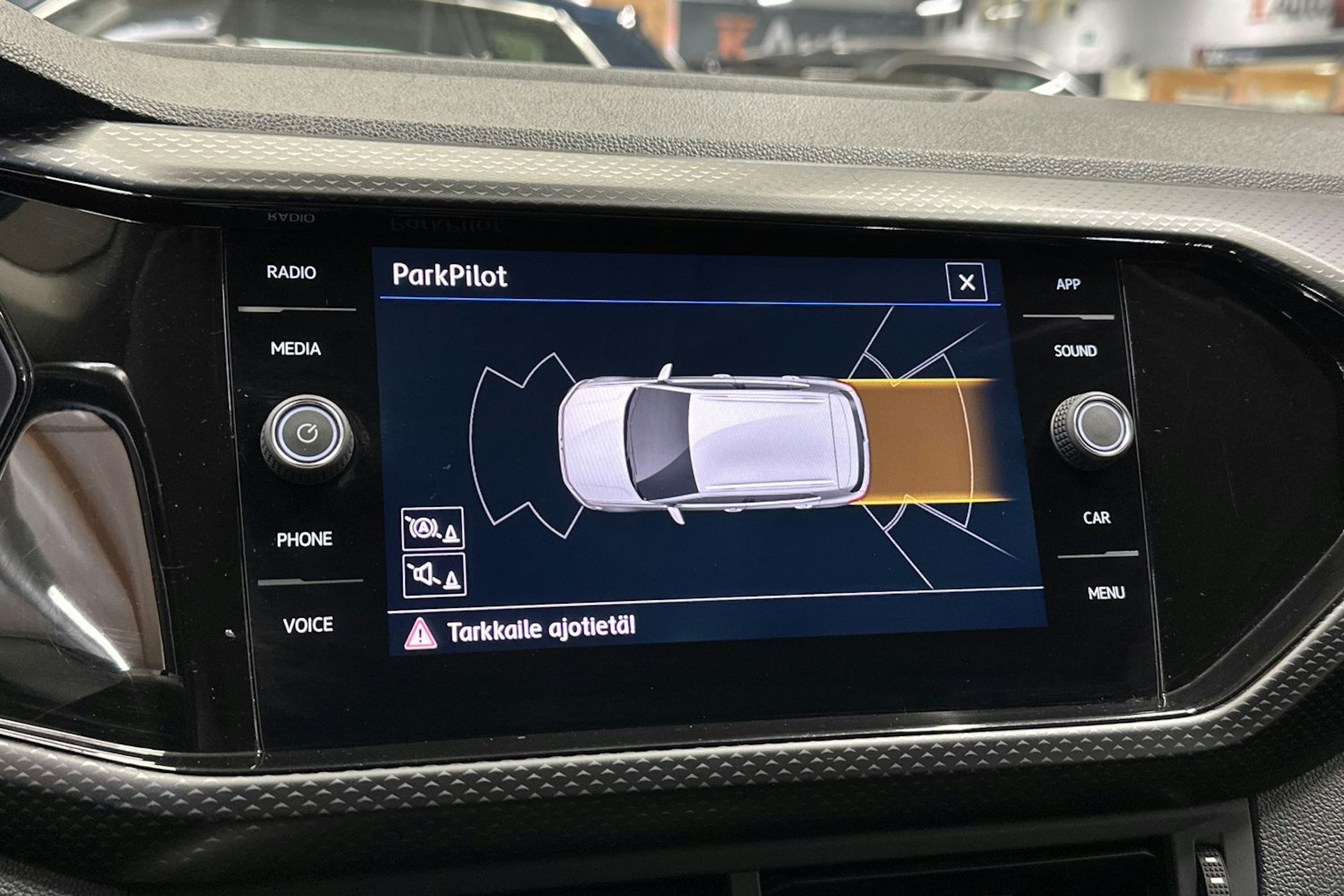 musta Volkswagen T-Cross 2019 kuva 18.