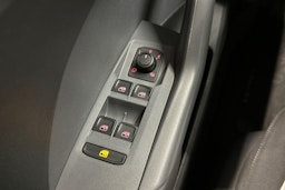 musta Volkswagen T-Cross 2019 kuva 27.