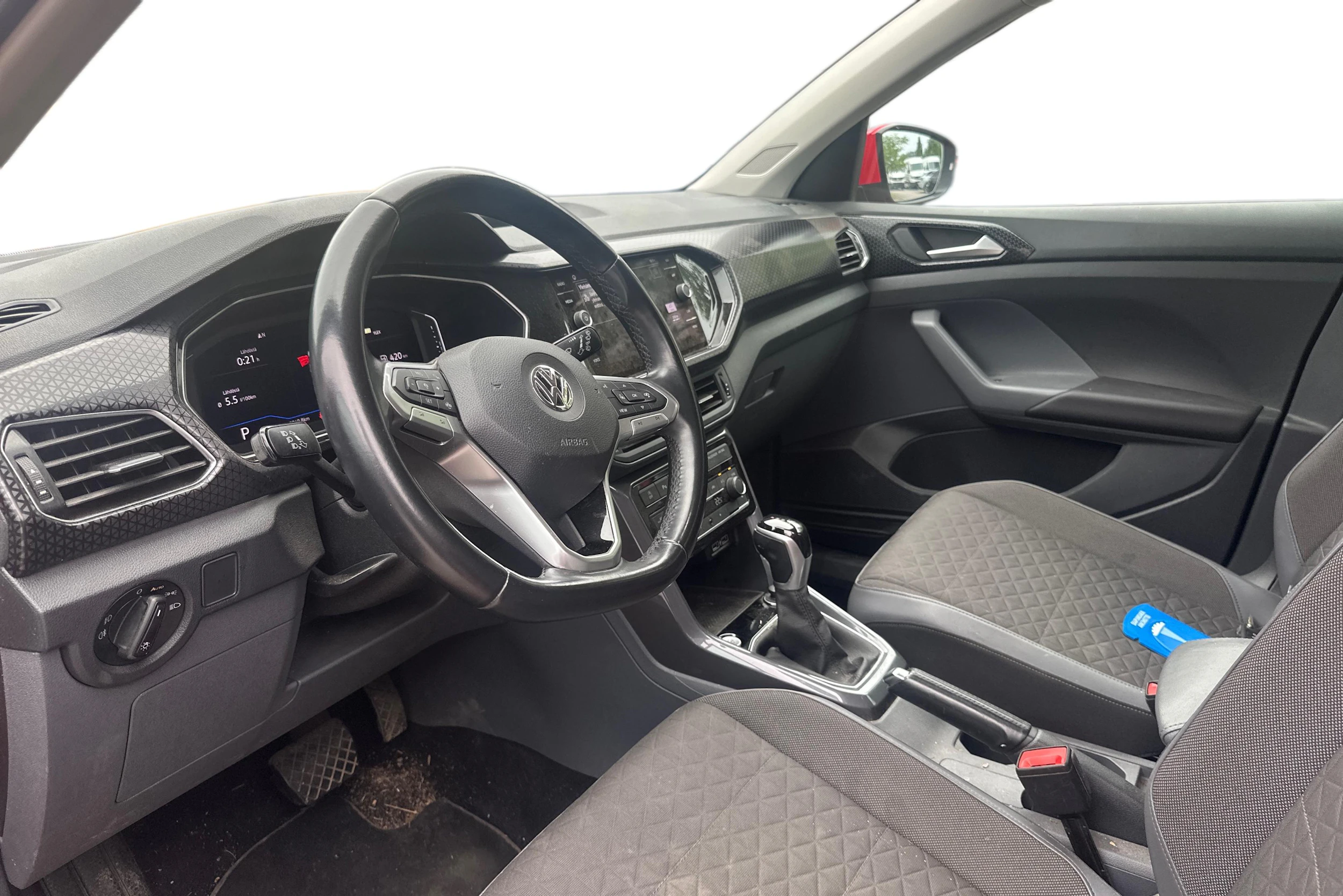 punainen Volkswagen T-Cross 2019 kuva 3.