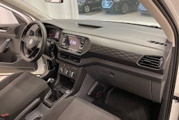 Valkoinen Volkswagen T-Cross 2019 kuva 23.