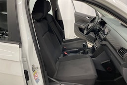 Valkoinen Volkswagen T-Cross 2019 kuva 25.