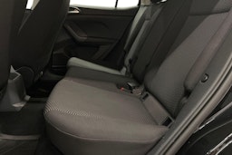 Musta Volkswagen T-Cross 2019 kuva 10.