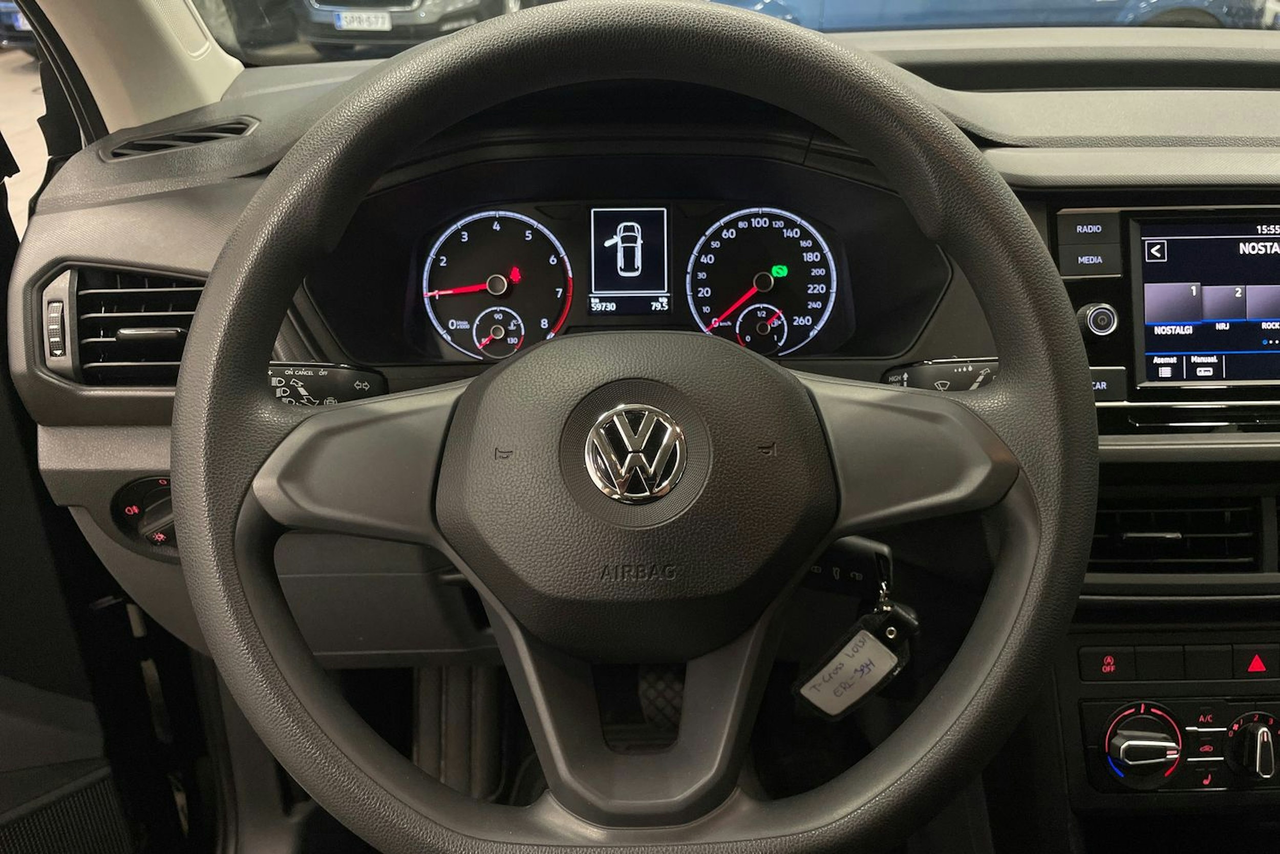 Musta Volkswagen T-Cross 2019 kuva 15.