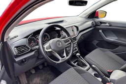 punainen Volkswagen T-Cross 2020 kuva 3.