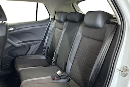 Valkoinen Volkswagen T-Cross 2020 kuva 9.