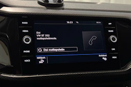 oranssi Volkswagen T-Cross 2020 kuva 18.