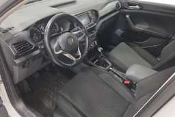 valkoinen Volkswagen T-Cross 2019 kuva 3.