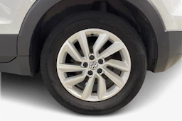 valkoinen Volkswagen T-Cross 2020 kuva 9.