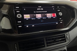 Punainen Volkswagen T-Cross 2020 kuva 17.