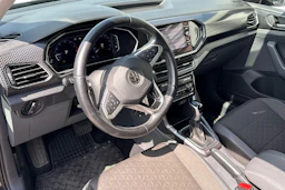 Musta Volkswagen T-Cross 2020 kuva 3.