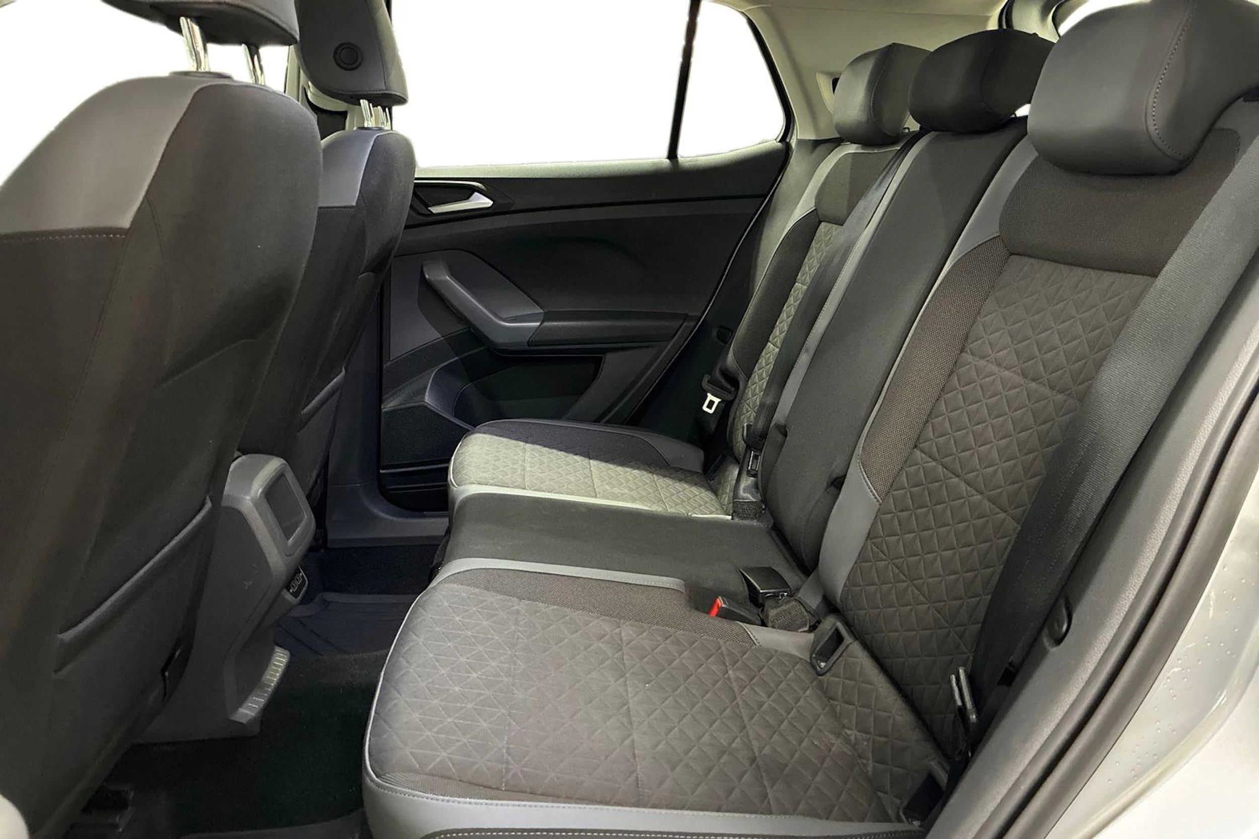 hopea Volkswagen T-Cross 2020 kuva 11.