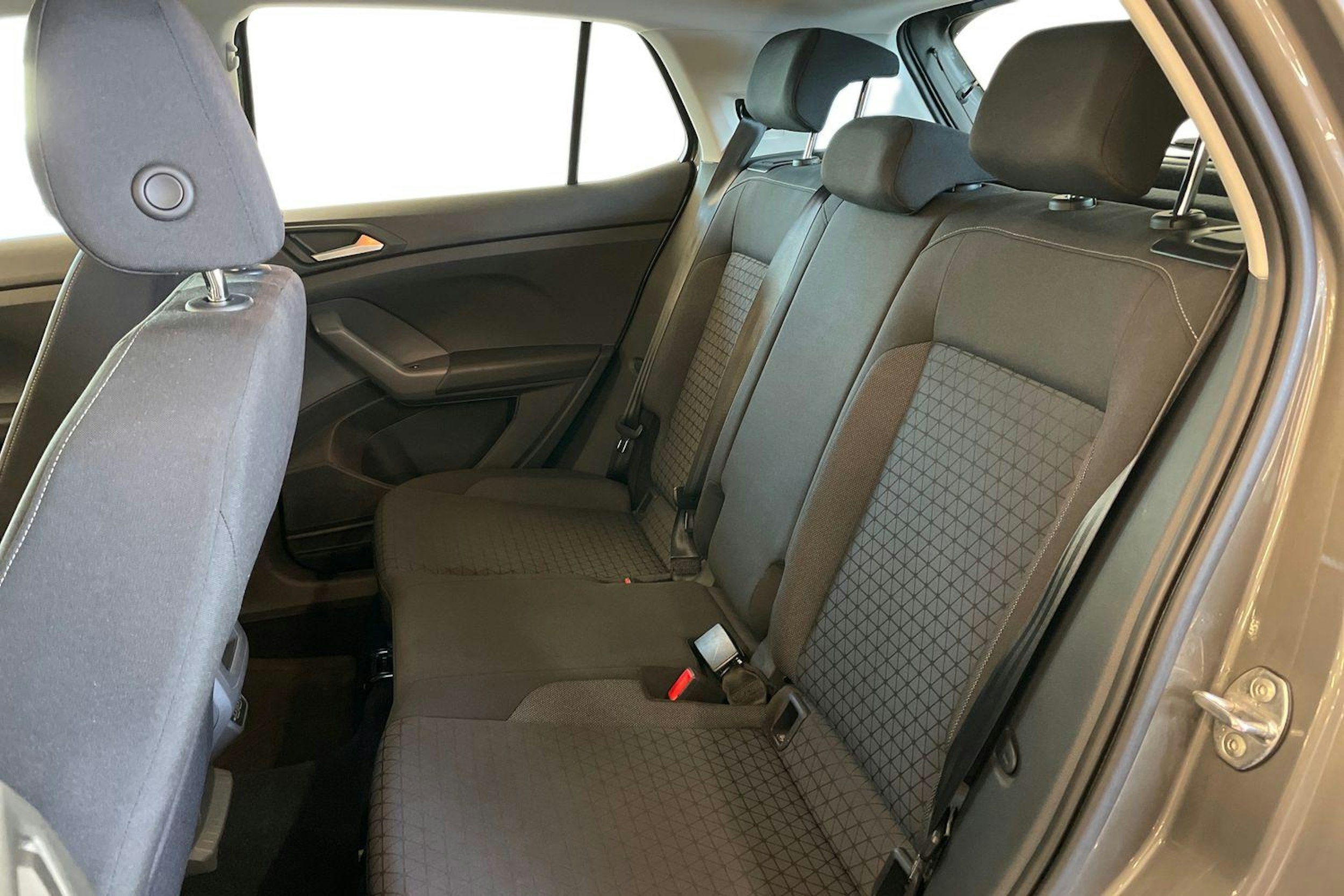 harmaa Volkswagen T-Cross 2020 kuva 10.