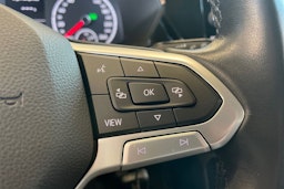 harmaa Volkswagen T-Cross 2020 kuva 19.