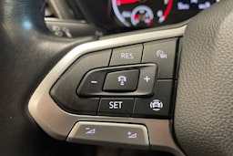 Valkoinen Volkswagen T-Cross 2020 kuva 18.