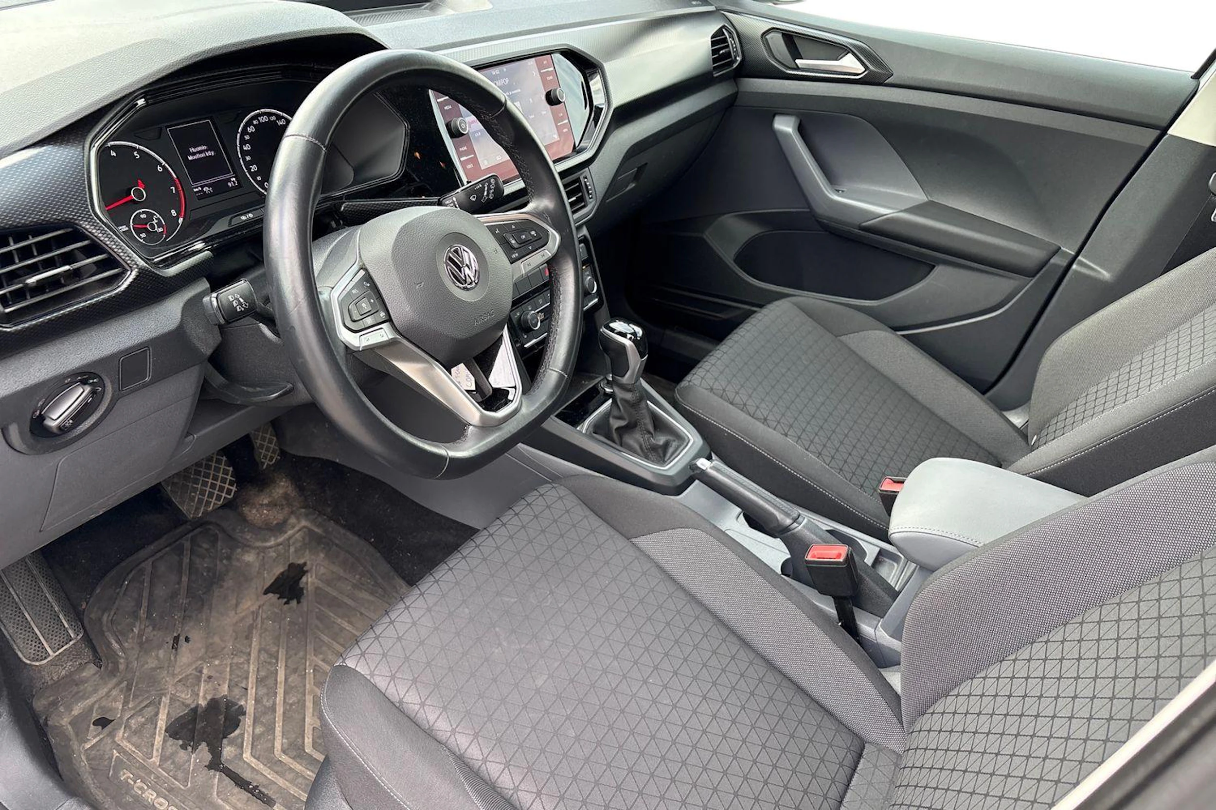hopea Volkswagen T-Cross 2020 kuva 3.