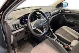 musta Volkswagen T-Cross 2020 kuva 3.