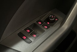 musta Volkswagen T-Cross 2020 kuva 15.