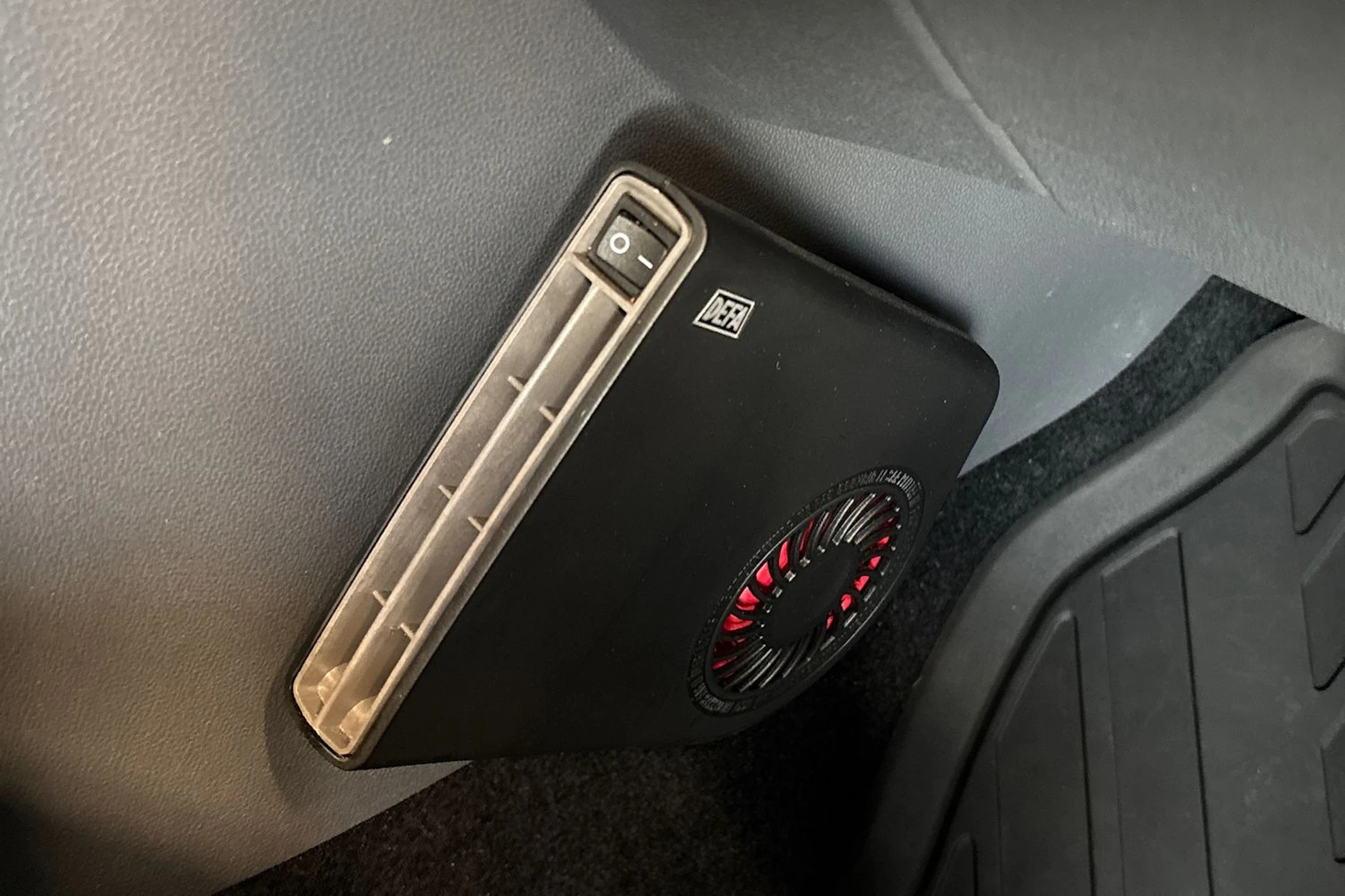 valkoinen Volkswagen T-Cross 2020 kuva 13.
