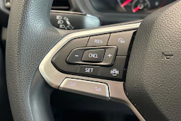 valkoinen Volkswagen T-Cross 2020 kuva 22.