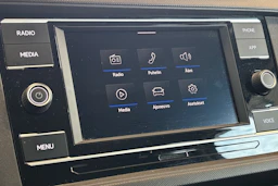 valkoinen Volkswagen T-Cross 2020 kuva 26.