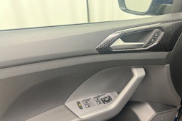 met. sininen Volkswagen T-Cross 2020 kuva 18.