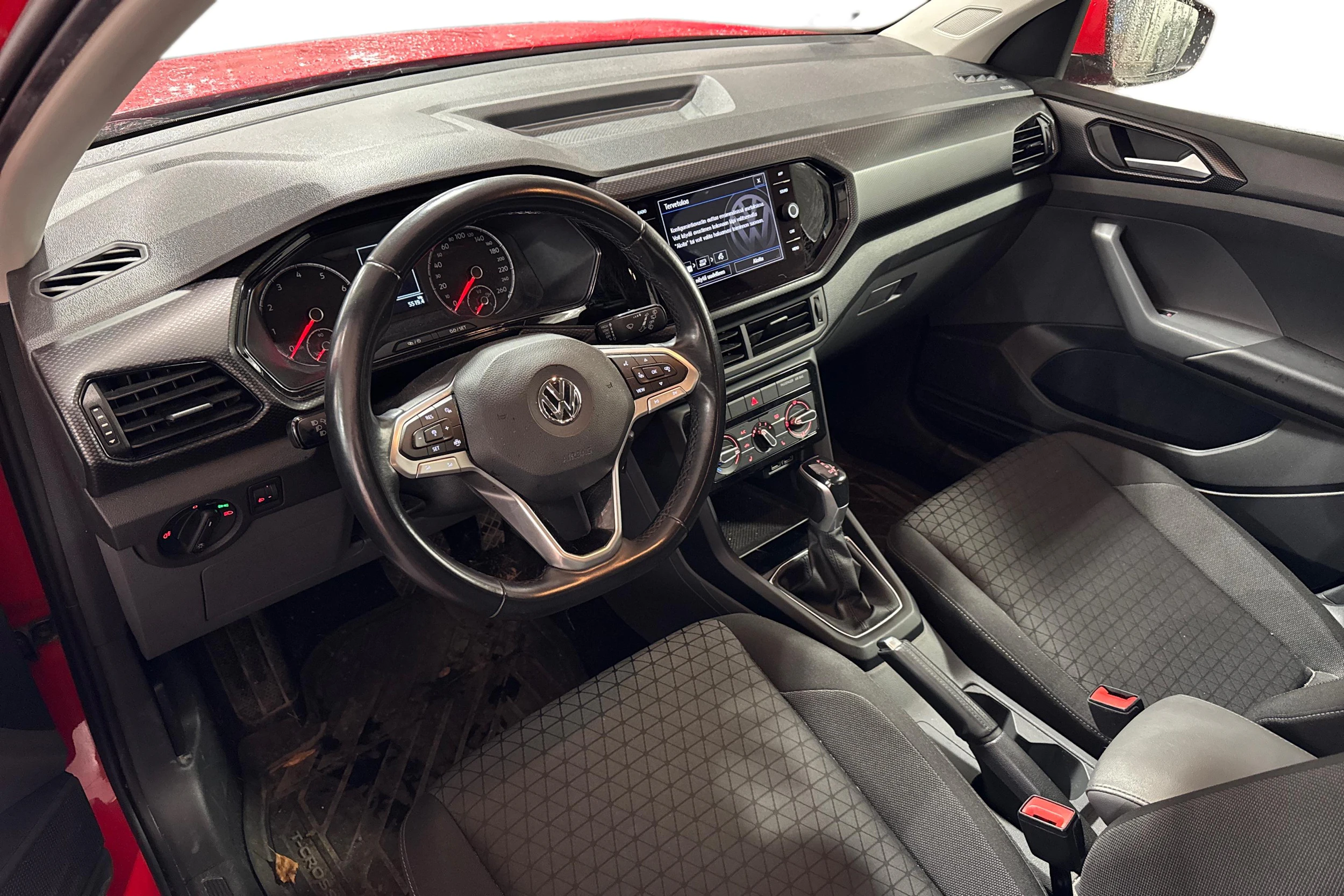 punainen Volkswagen T-Cross 2020 kuva 3.