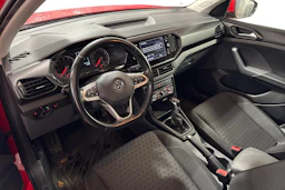 punainen Volkswagen T-Cross 2020 kuva 3.