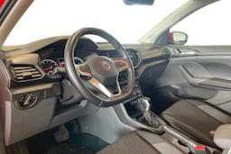 punainen Volkswagen T-Cross 2020 kuva 8.