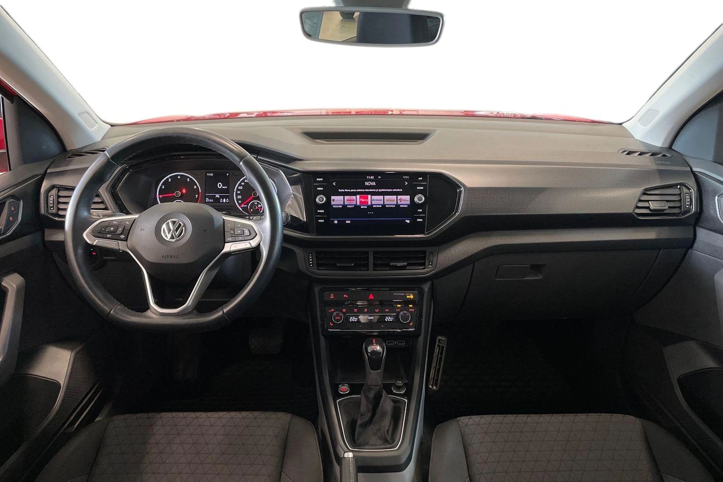 punainen Volkswagen T-Cross 2020 kuva 9.