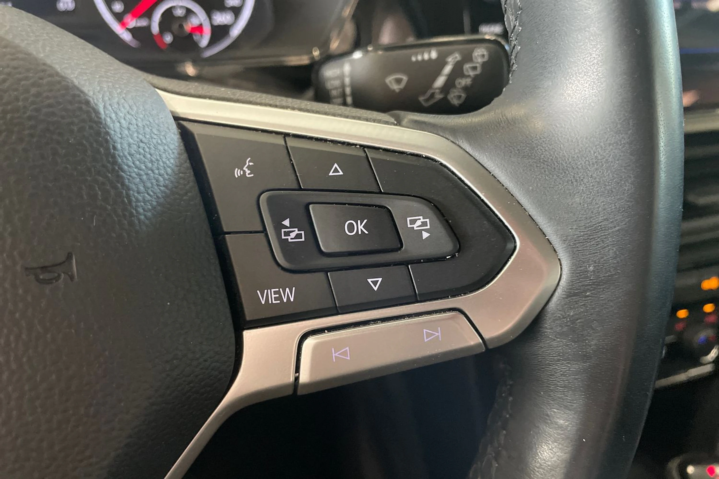 punainen Volkswagen T-Cross 2020 kuva 18.