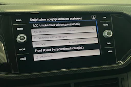 punainen Volkswagen T-Cross 2020 kuva 24.