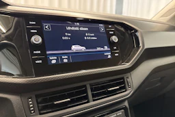 valkoinen Volkswagen T-Cross 2020 kuva 19.